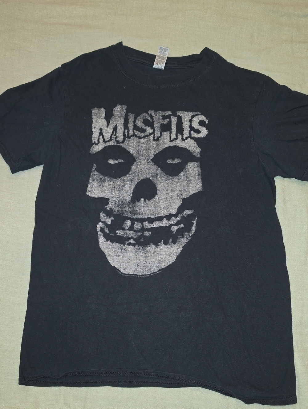 M?N Graphic Skull Tee in Black Size Small